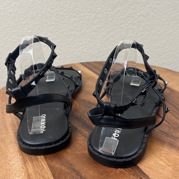 Torrid Women’s Size 9.5WW Black Studded Strappy Gladiator Sandals - Picture 10 of 13